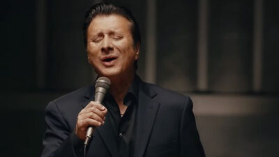 STEVE PERRY: Artwork, tracklisting και video από το νέο δίσκο